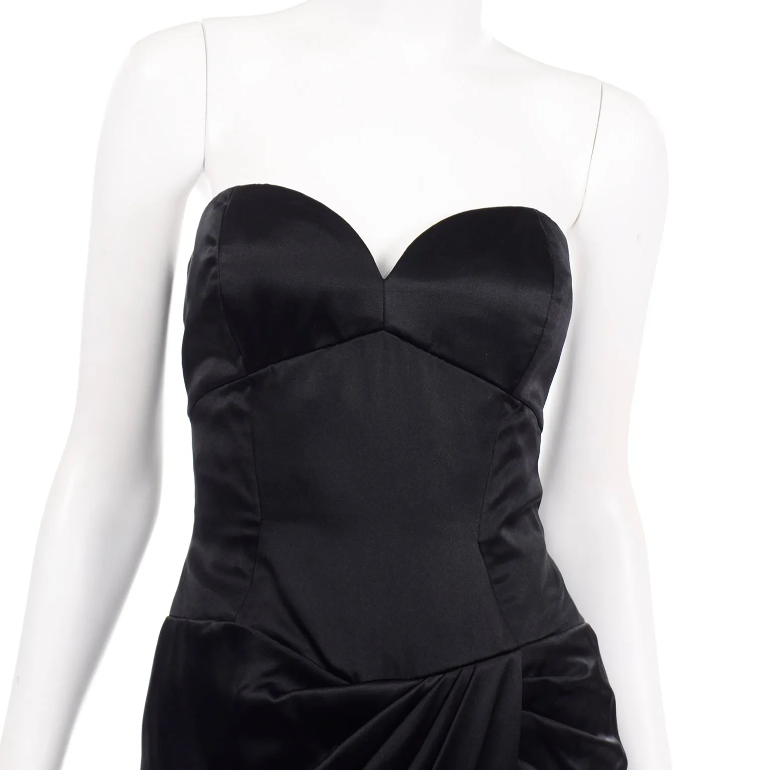 1980s Vicky Tiel Couture Vintage Black Satin Strapless Evening Dress