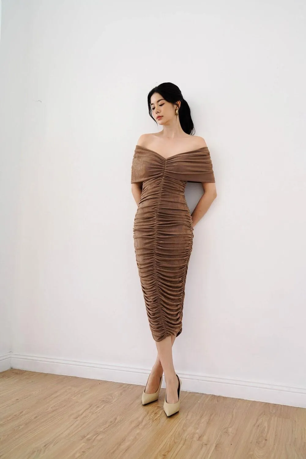 Athena Bodycon Off-Shoulder Silk Wool Midi Dress