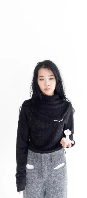 [FAERIE] FW 24 (fa.er.ie) fluffy long turtleneck (black)