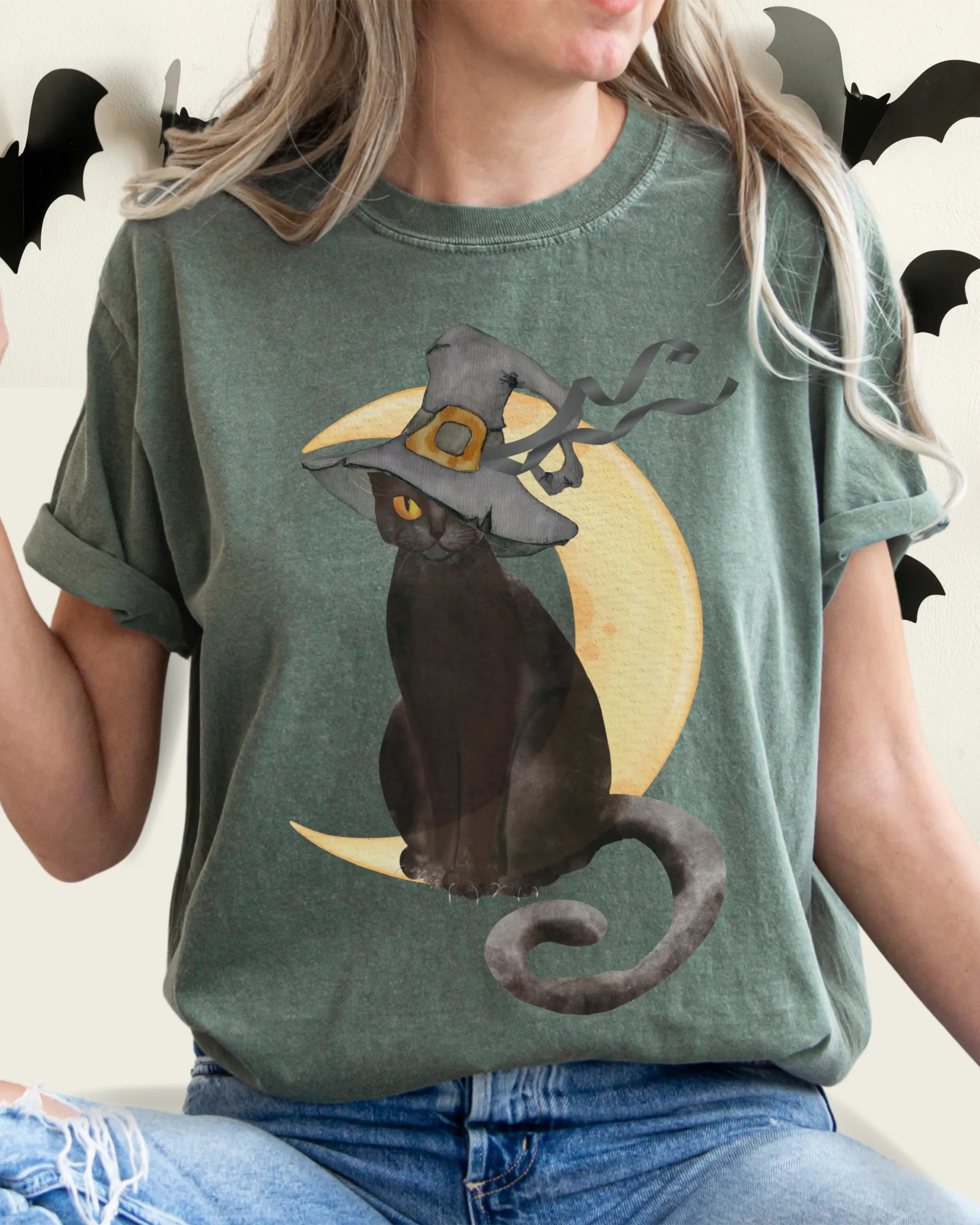 Halloween Comfort Colors® T-Shirt, Watercolor Black Cat Women's Gothic Retro Design T-Shirt