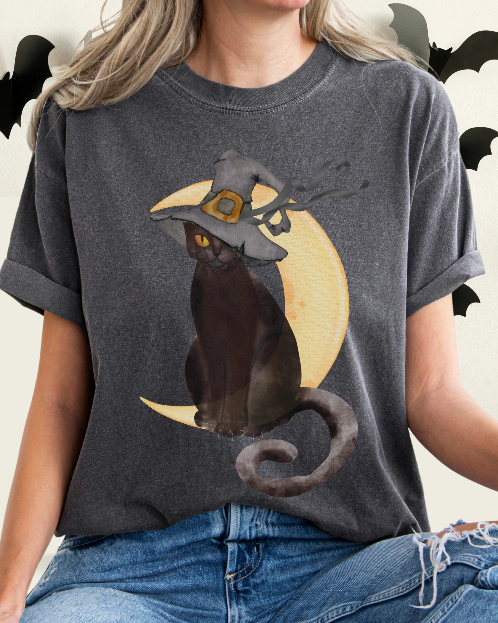 Halloween Comfort Colors® T-Shirt, Watercolor Black Cat Women's Gothic Retro Design T-Shirt