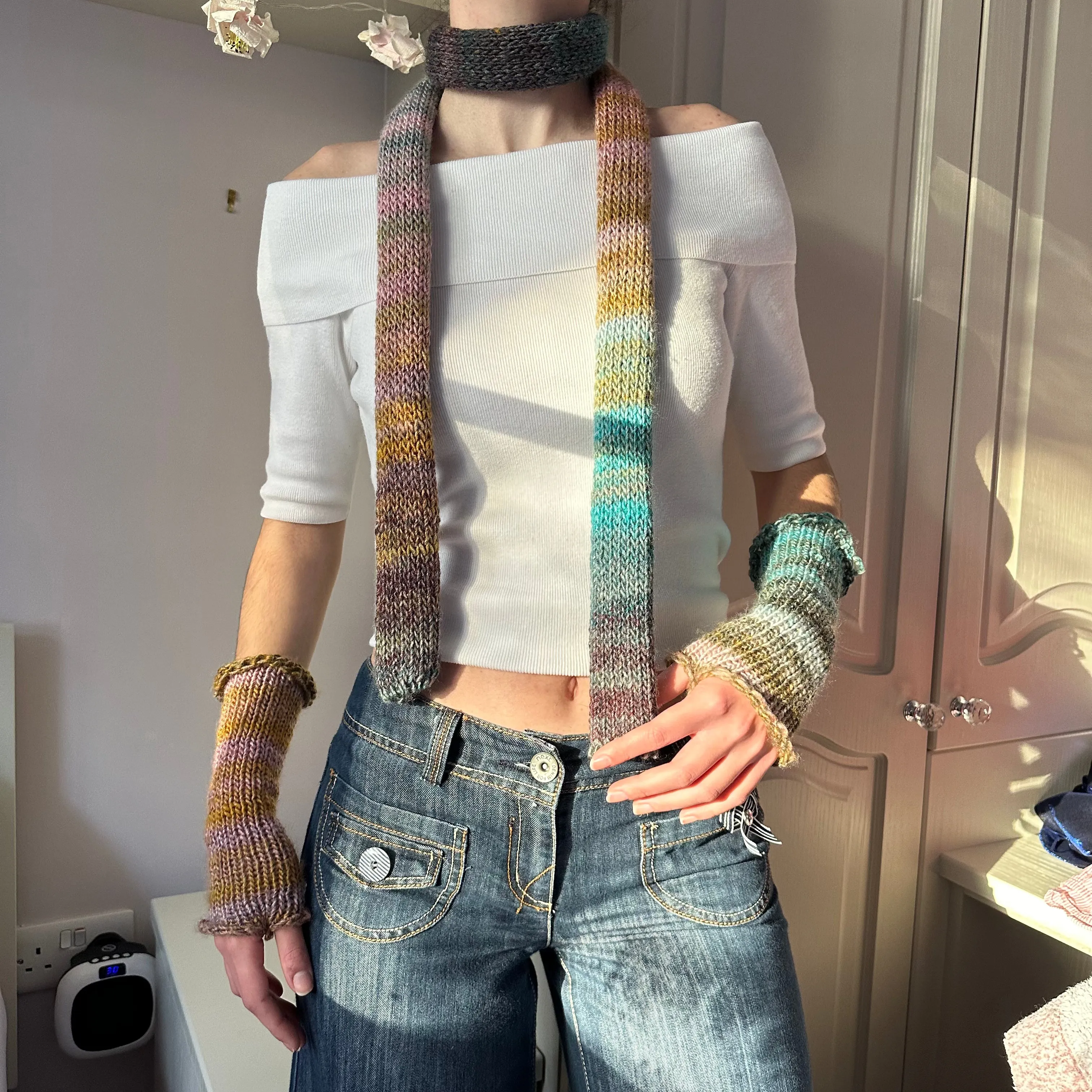 Handmade Alba knitted ombré skinny scarf