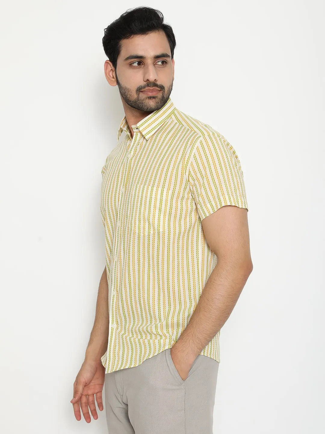 Light yellow Short Sleeve Cotton Hand Block Printed Men’s Shirt