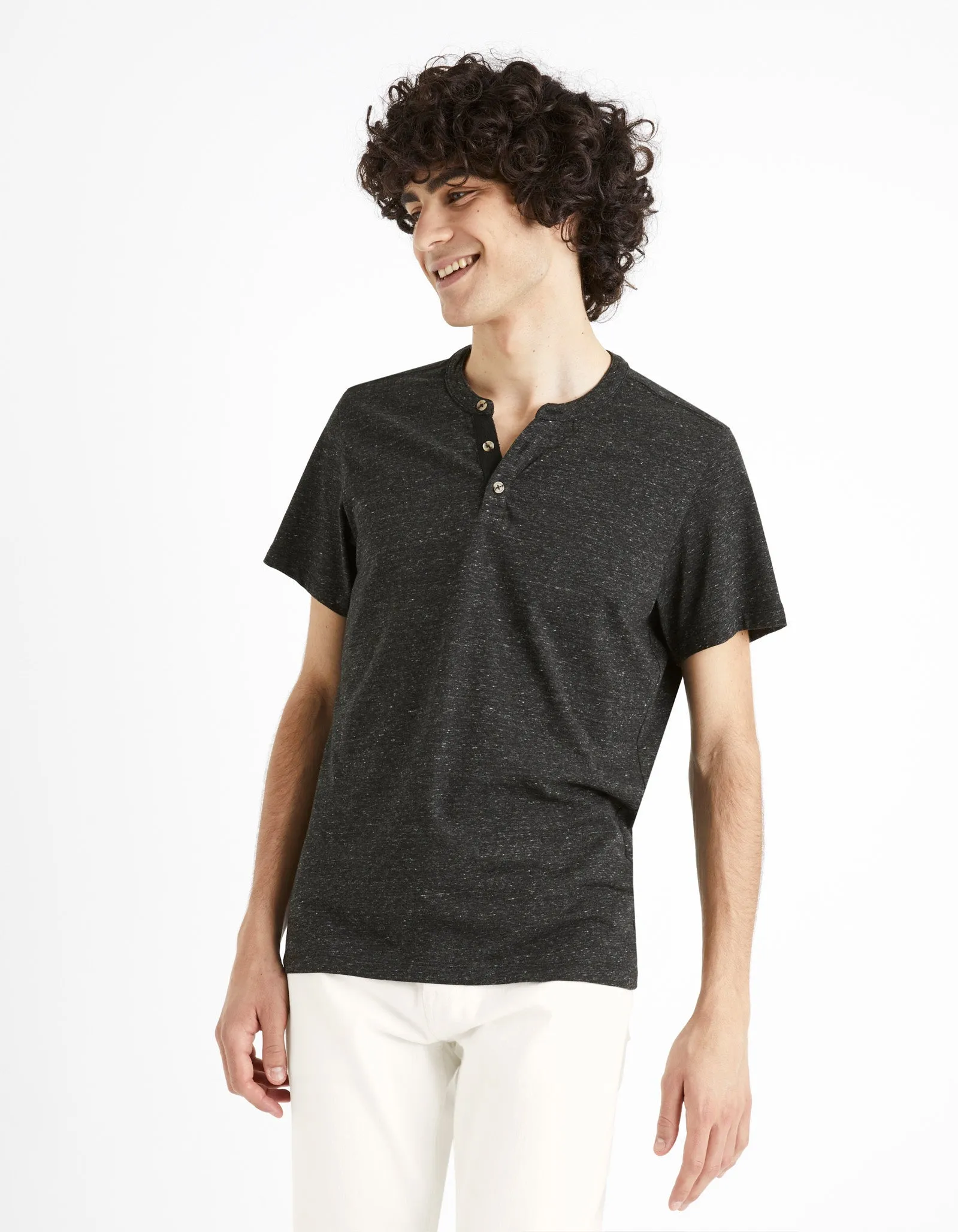 Men - Knitted - T-Shirt - Short sleeves - Henley collar