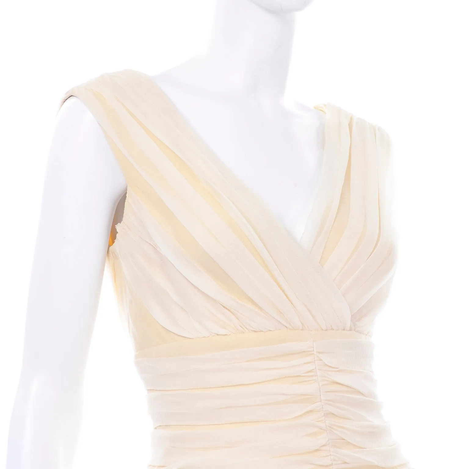 Tadashi Shoji Vintage Cream Silk Ruched Bodycon Dress